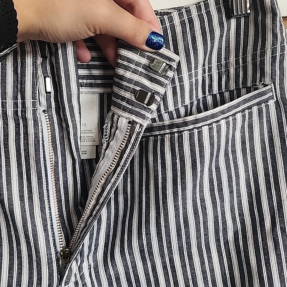 Liz Claiborne cotton striped capris 12 - Picture 2 of 5